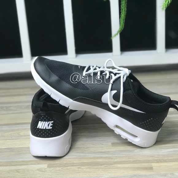 NWT Nike Air Max Thea GS w/Black WMNS - Picture 6 of 8